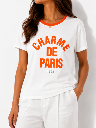 T-Shirt in Weiss mit Schriftzug-Print in Neonorange