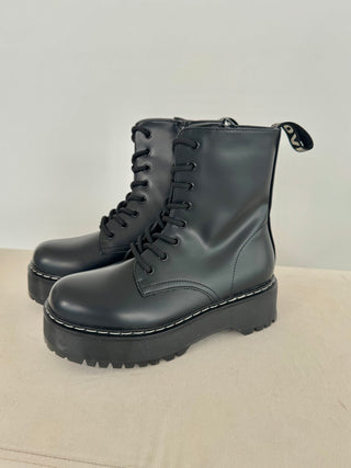 Boots 2508274-79