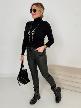 Pantaloni in pelle elasticizzata 2511084