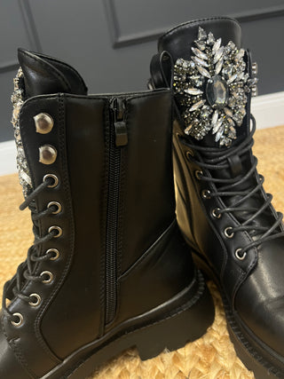 Boots 2410254-59