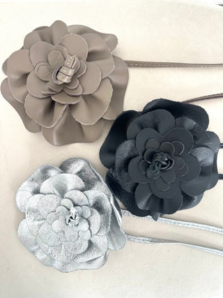 Cintura da annodare in pelle 2512092-94