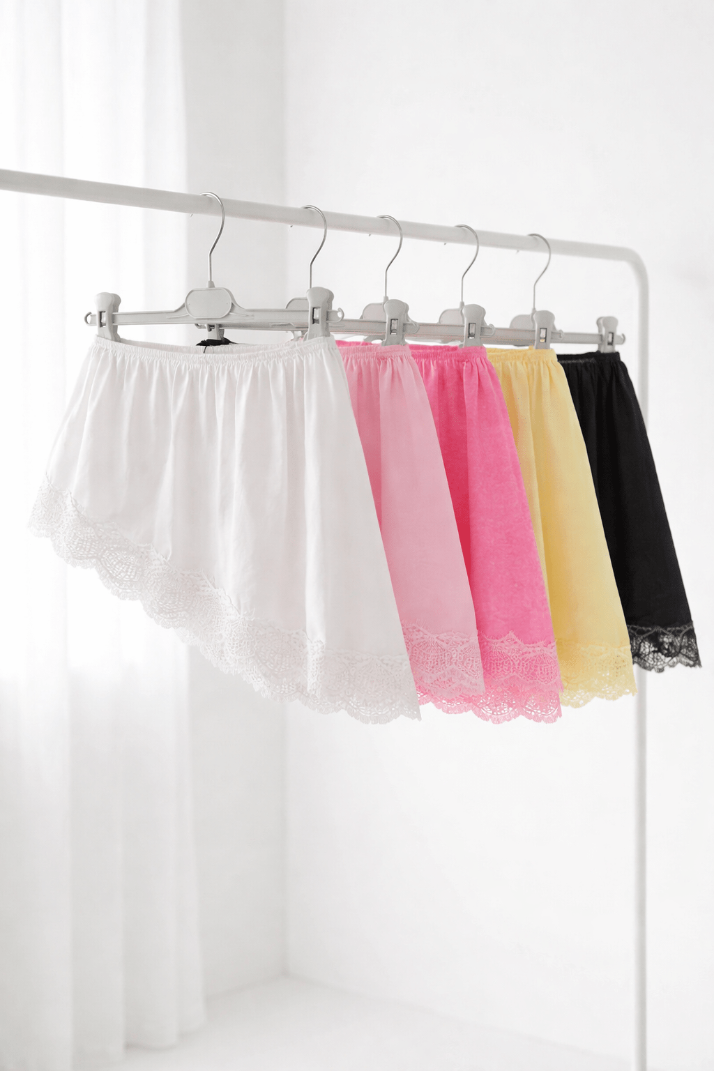 Gonna in pizzo 2602055-59